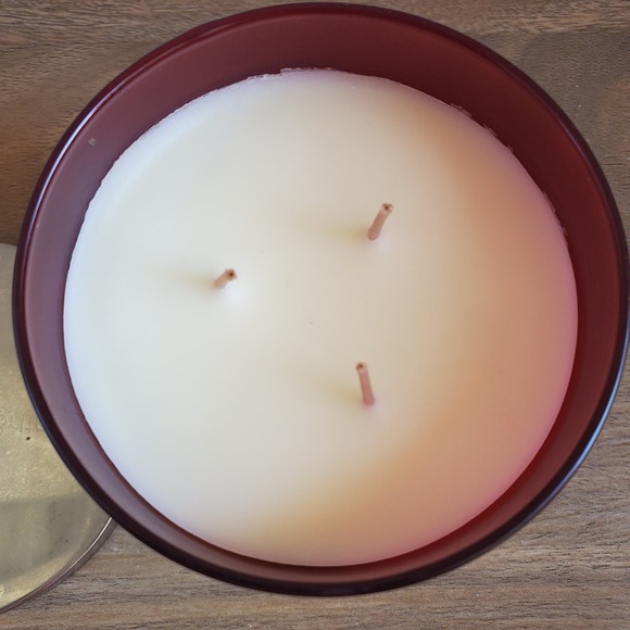 White Barn Japanese Cherry Blossom Candle 3 Wick Red Glass Jar Bath & Body Works - Picture 2 of 5